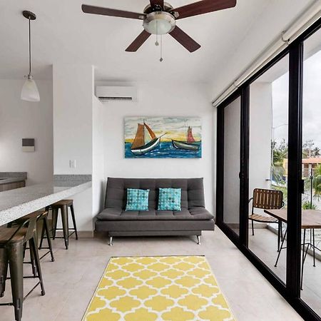 Velas Condos City And Pool View Puerto Morelos Bagian luar foto