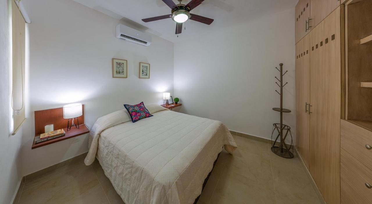 Velas Condos City And Pool View Puerto Morelos Bagian luar foto